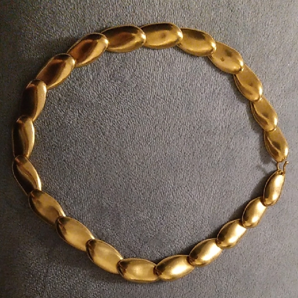 Very Rare Robert Lee Morris Guilded Egg Necklace Goldtone Hand Signed